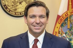 DeSantis Says He Wants to Give Police Officers Who Refuse Vaccines $5,000 Bonuses to Move to Florida