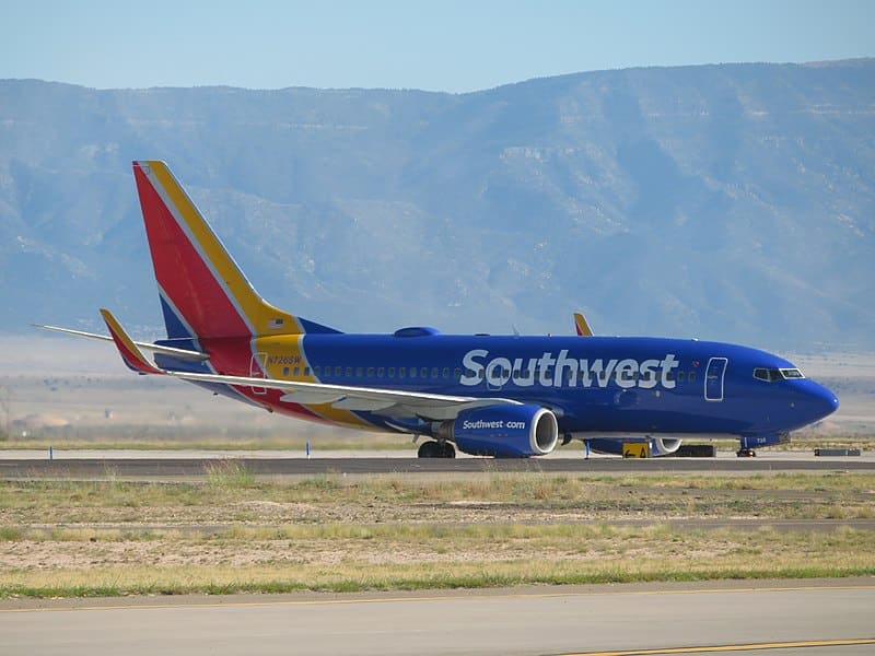 Southwest Airline Employees Experience Frostbite Working Up To 18 Hour