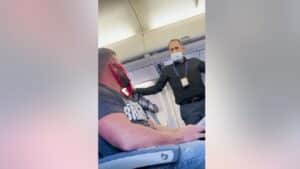 Florida Man Removed From Flight for Wearing Women's Underwear as Face Mask (VIDEO)