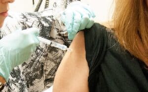 GlaxoSmithKline to Seek Emergency Approval of Plant-Based COVID Vaccine