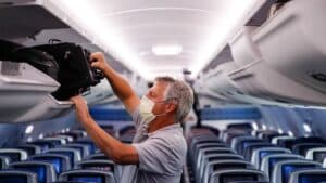 Feds Extend Covid Mask Mandate on Airplanes Until April 18