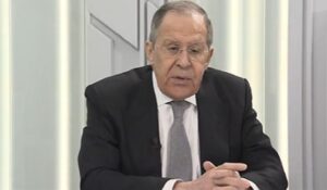 Russian Foreign Minister Warns That Anyone Transporting Weapons to Ukraine Will Be Considered a Legitimate Military Target (VIDEO)