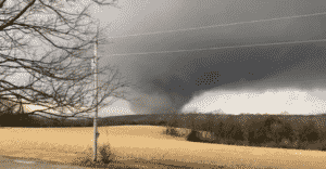 Tornadoes in Central Iowa Leaves 7 Dead