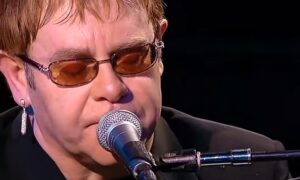 Elton John to Perform at White House on Friday Night