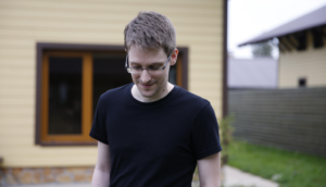 Edward Snowden Granted Russian Citizenship