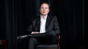 Elon Musk Encourages Voting Republican On Midterm Eve