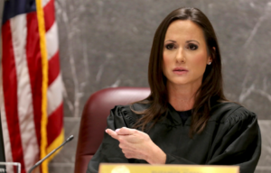 Parkland Prosecutors Ask to Investigate Juror's Claim That She Was Threatened by Another Juror